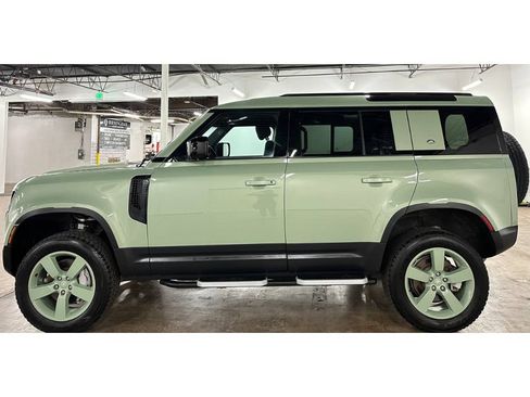 Used 2023 Land Rover Defender 110 75th Limited Edition AWD/4WD image 8