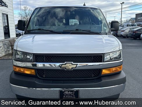 Used 2023 Chevrolet Express 3500 LT w/ LT Preferred Equipment Group image 2