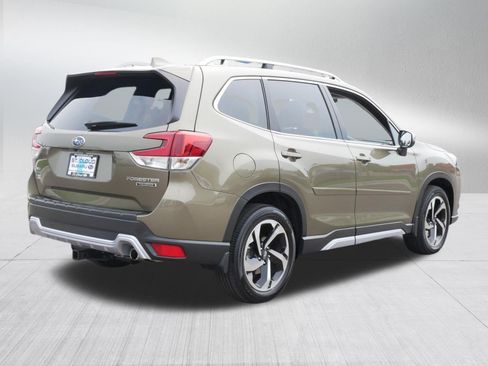 Used 2023 Subaru Forester Touring w/ Popular Package #3 AWD/4WD image 7