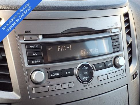 Used 2010 Subaru Legacy 2.5i Premium image 25