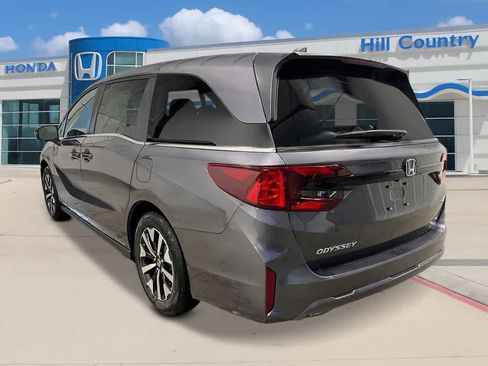 New 2026 Honda Odyssey EX-L image 3