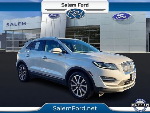 Used 2019 Lincoln MKC Reserve w/ MKC Climate Package image 1
