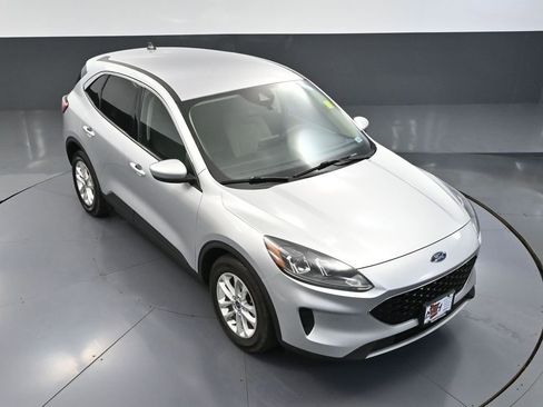 Used 2020 Ford Escape SE FWD image 53