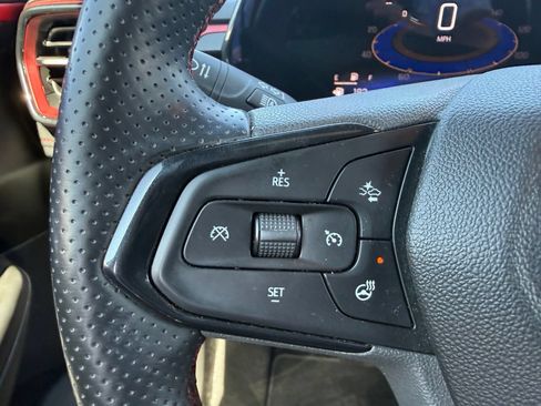 Used 2024 Chevrolet TrailBlazer RS w/ Convenience Package FWD image 19