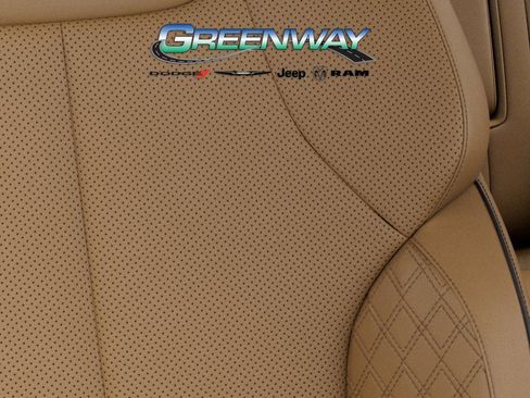 New 2026 Jeep Grand Cherokee Summit AWD/4WD image 20