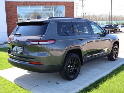 New 2026 Jeep Grand Cherokee L 4WD image 37
