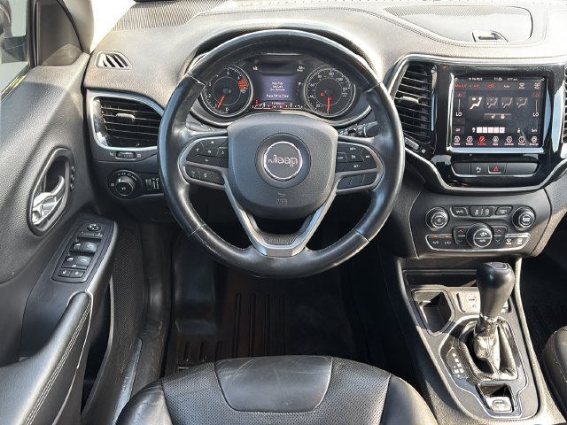 Used 2019 Jeep Cherokee Limited FWD image 15