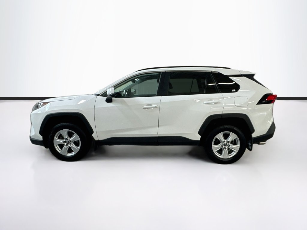 Used 2020 Toyota RAV4 XLE w/ XLE Grade Weather Package AWD/4WD image 8
