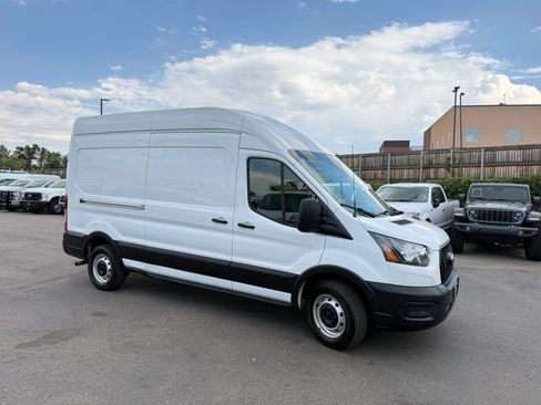 Used 2023 Ford Transit 250 148 High Roof RWD image 9