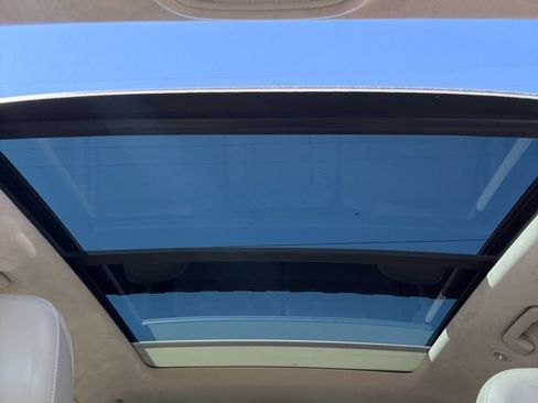 Used 2017 Audi Q7 3.0T Prestige image 12