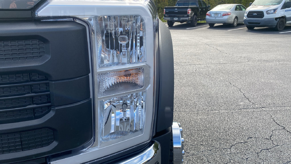 New 2027 Ford F450 XL w/ 360-Degree Camera Package AWD/4WD image 9