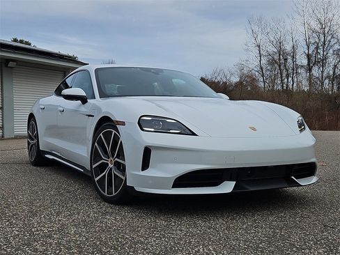 Certified 2025 Porsche Taycan image 9