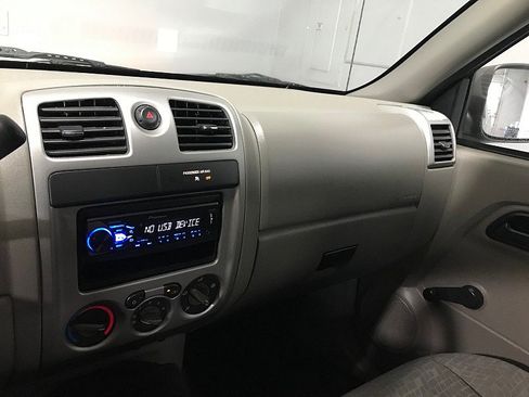 Used 2008 Chevrolet Colorado LS image 17