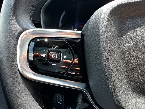 Used 2023 Polestar Polestar 2 w/ Pilot Pack AWD/4WD image 31