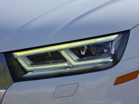 Used 2018 Audi Q5 2.0T Premium Plus image 30