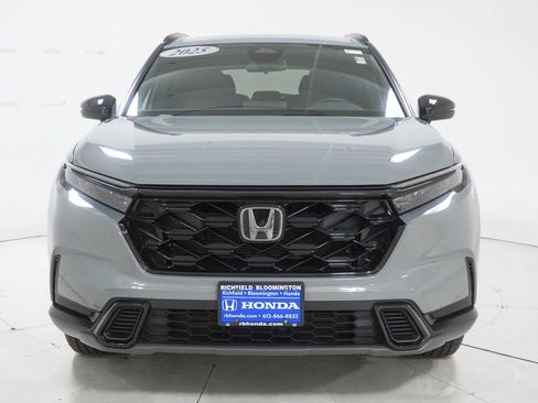 Used 2025 Honda CR-V Sport image 3