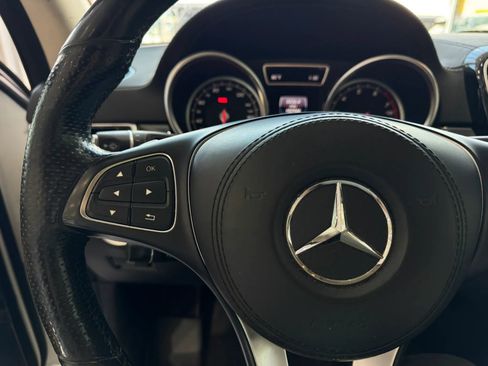 Used 2017 Mercedes-Benz GLS 450 4MATIC image 15