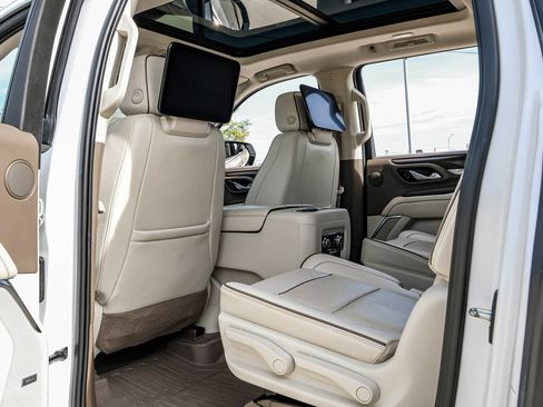 Used 2021 GMC Yukon XL Denali w/ Denali Premium Package RWD image 44