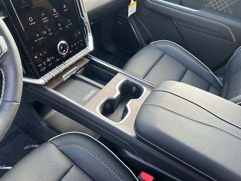 New 2026 GMC Acadia Denali image 20