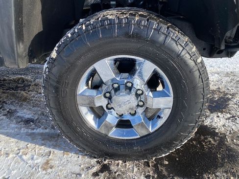 Used 2016 GMC Sierra 2500 SLE w/ SLE Preferred Package image 28