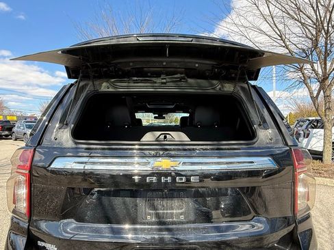 Used 2022 Chevrolet Tahoe LT w/ Luxury Package AWD/4WD image 39