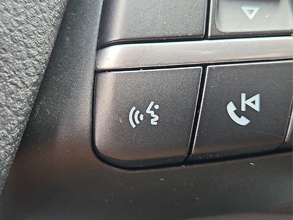 Used 2022 Ford Escape SE FWD image 26