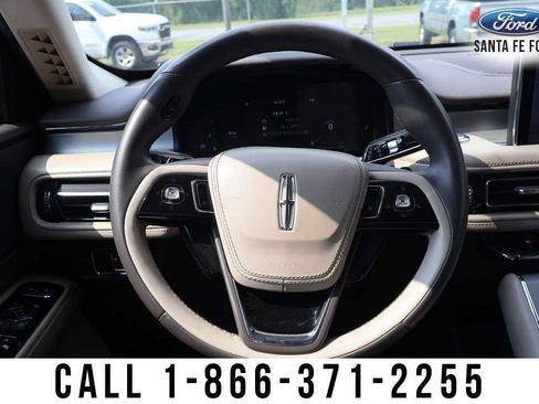 Used 2022 Lincoln Aviator 2WD w/ Elements Package image 38