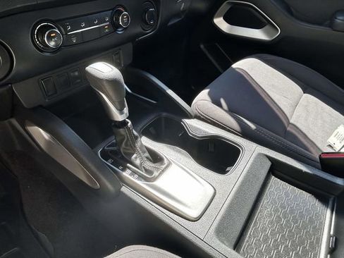 Used 2022 Nissan Frontier SV RWD image 16