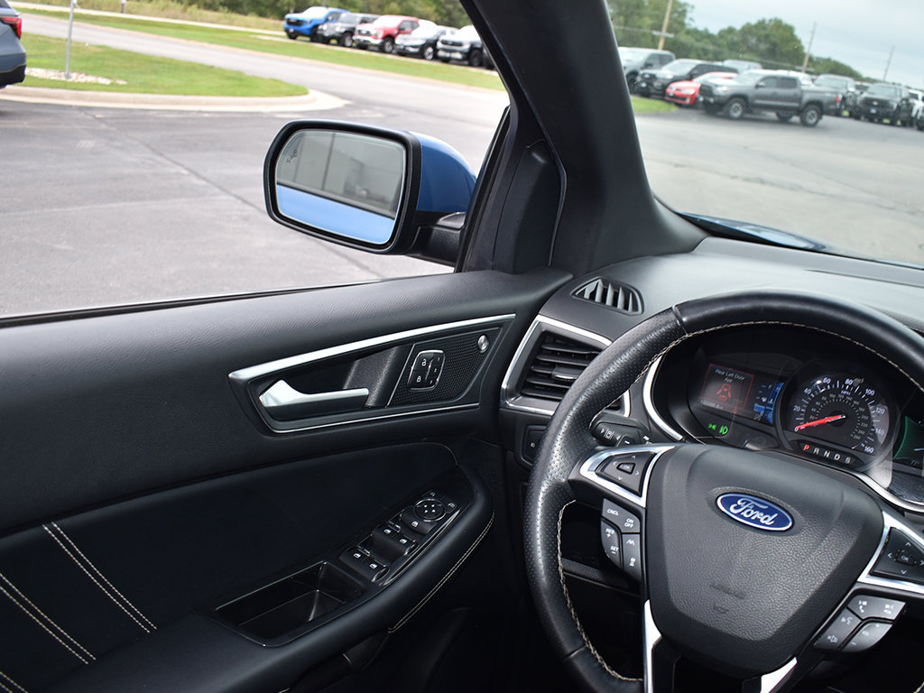 Used 2019 Ford Edge ST w/ Equipment Group 401A AWD/4WD image 20