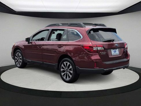 Used 2016 Subaru Outback 3.6R Limited AWD/4WD image 6