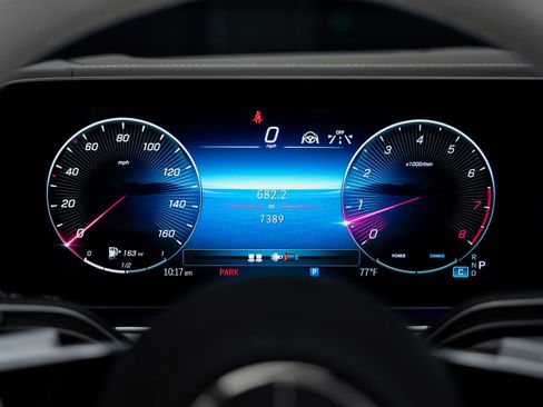 Used 2025 Mercedes-Benz Maybach GLS 600 4MATIC image 48