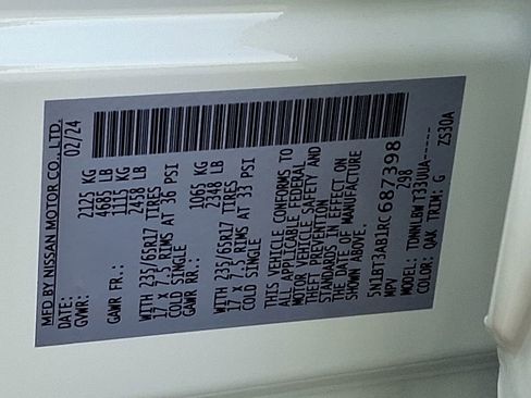 Used 2024 Nissan Rogue S image 26