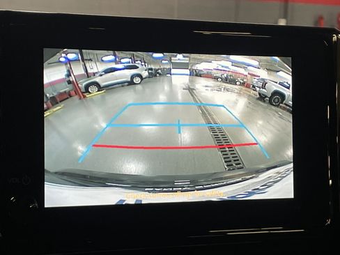 Used 2025 Toyota Corolla LE FWD image 24