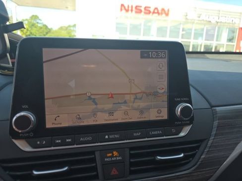 Used 2020 Nissan Altima 2.5 SL FWD image 20