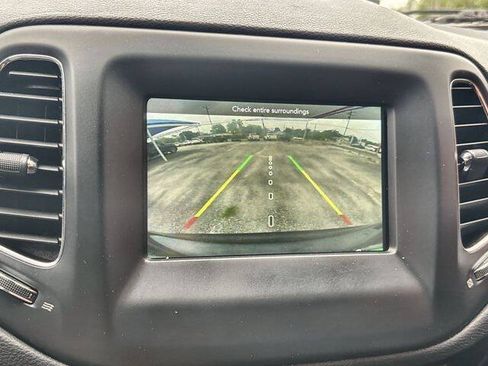 Used 2020 Jeep Compass Sport AWD/4WD image 14