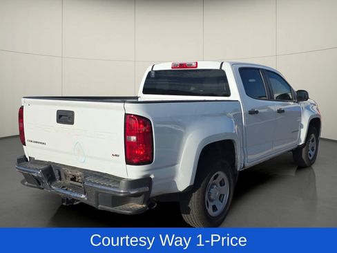 Used 2022 Chevrolet Colorado W/T w/ WT Convenience Package RWD image 9