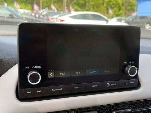 Certified 2023 Honda HR-V LX image 25