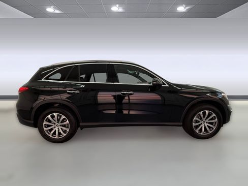 Certified 2026 Mercedes-Benz GLC 300 image 7