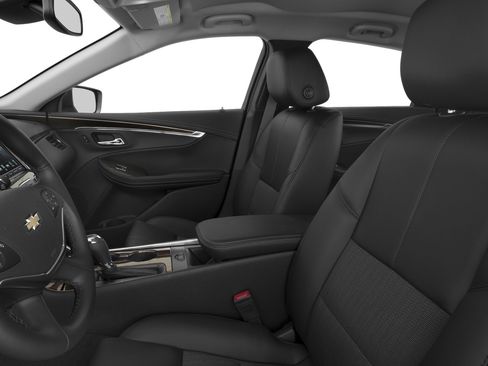 Used 2018 Chevrolet Impala LT image 41