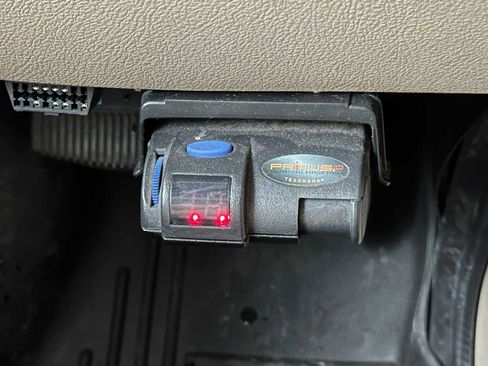 Used 2011 Ford E-450 and Econoline 450 Super Duty w/ Motorhome Prep Pkg image 42