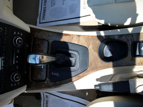 Used 2007 BMW 328i Convertible image 22