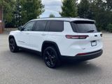 Used 2023 Jeep Grand Cherokee L Laredo image 5