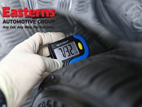 Used 2025 Honda Civic Sport image 27