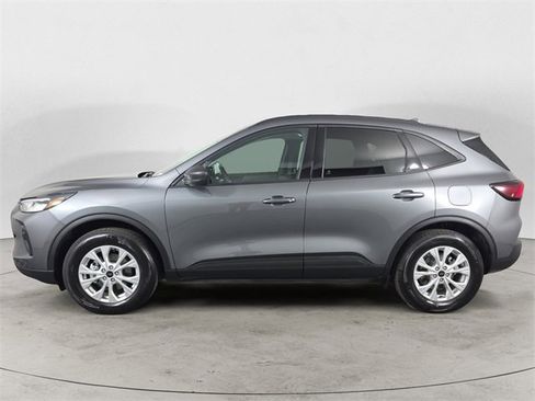 Used 2025 Ford Escape Active w/ Cold Weather Package image 2