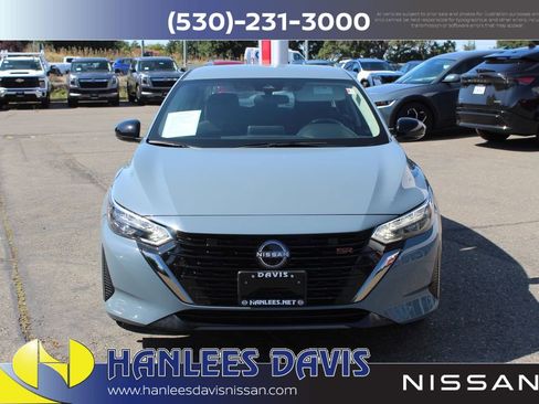 Used 2024 Nissan Sentra SR FWD image 4