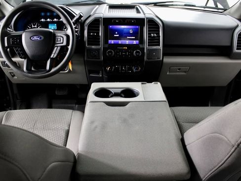 Used 2020 Ford F150 XLT image 26