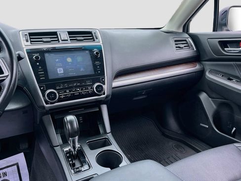 Used 2018 Subaru Outback 2.5i Limited AWD/4WD image 24