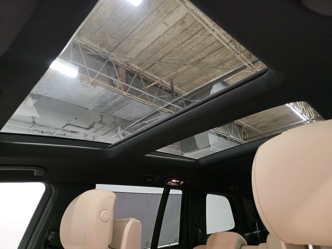 Used 2018 Mercedes-Benz GLS 450 4MATIC image 45