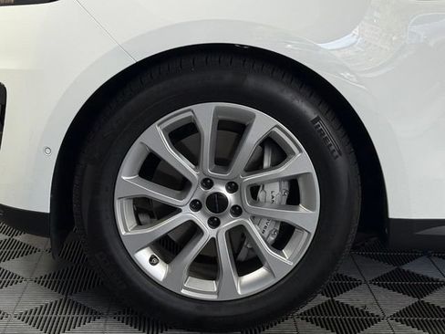 Certified 2026 Land Rover Range Rover Sport SE AWD/4WD image 13