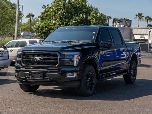 Used 2024 Ford F150 Lariat w/ FX4 Off-Road Package AWD/4WD image 4